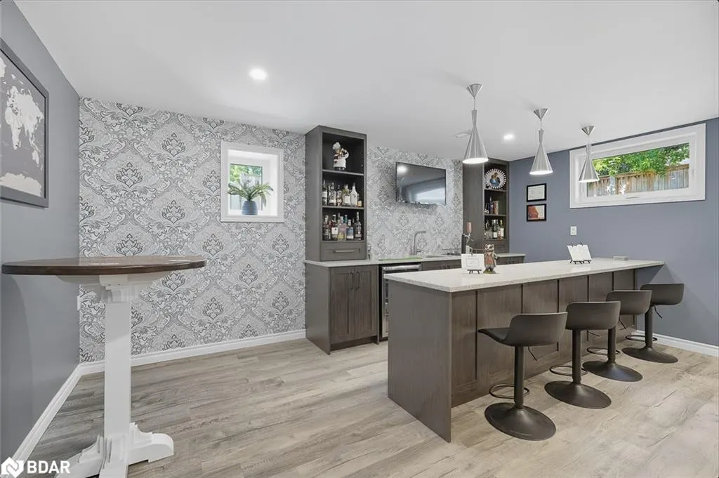 286 Tagge Crescent