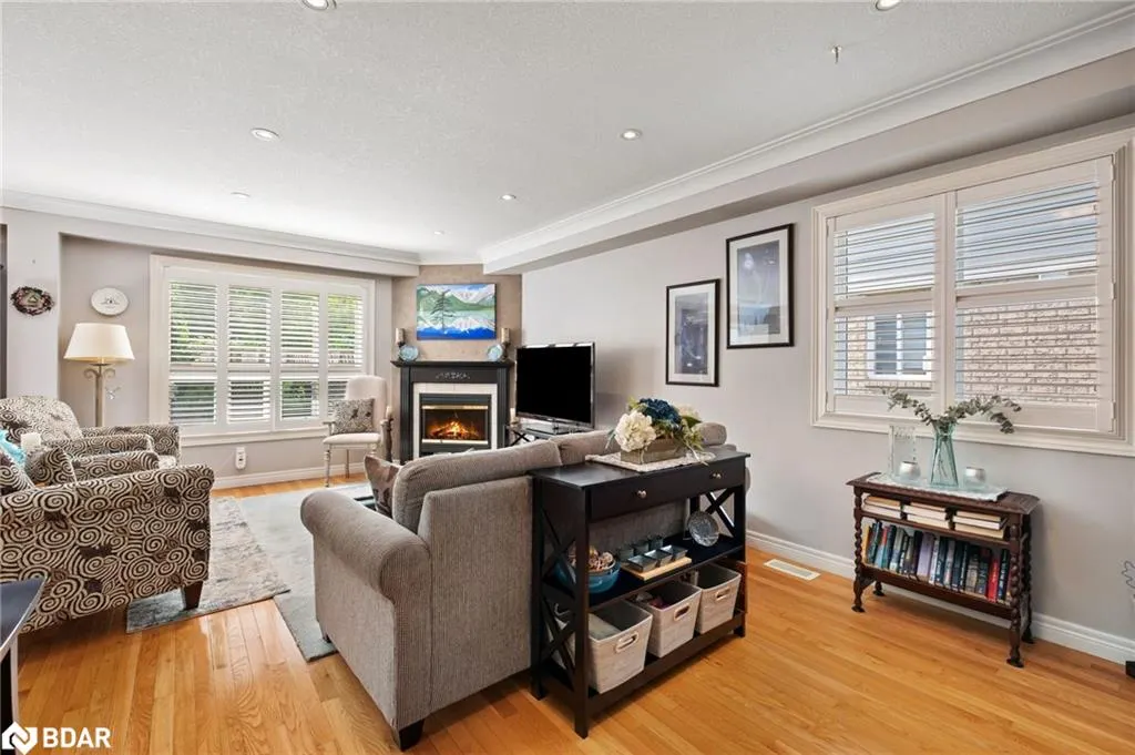 130 Robert Street, #22