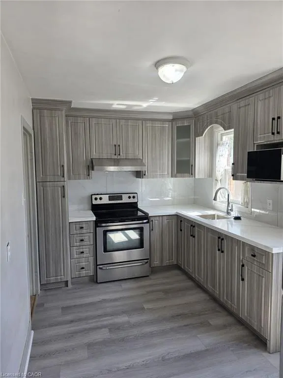 1673 Fairview Road