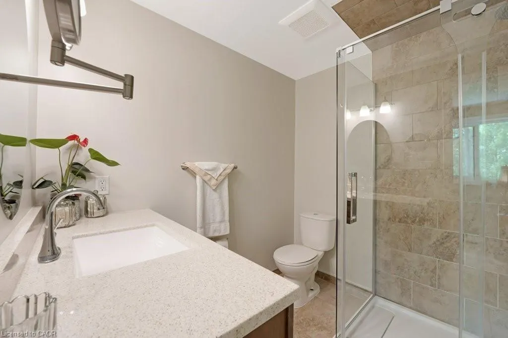 220 Salisbury Avenue, #22