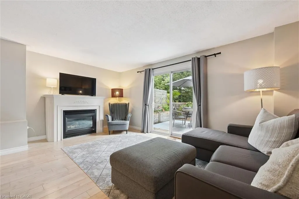 466 Boettger Place