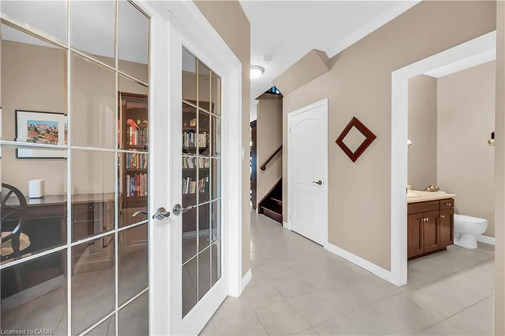 7 Kathleen Court