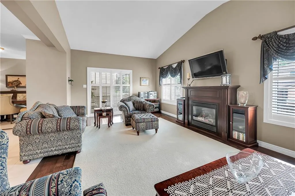 7 Kathleen Court