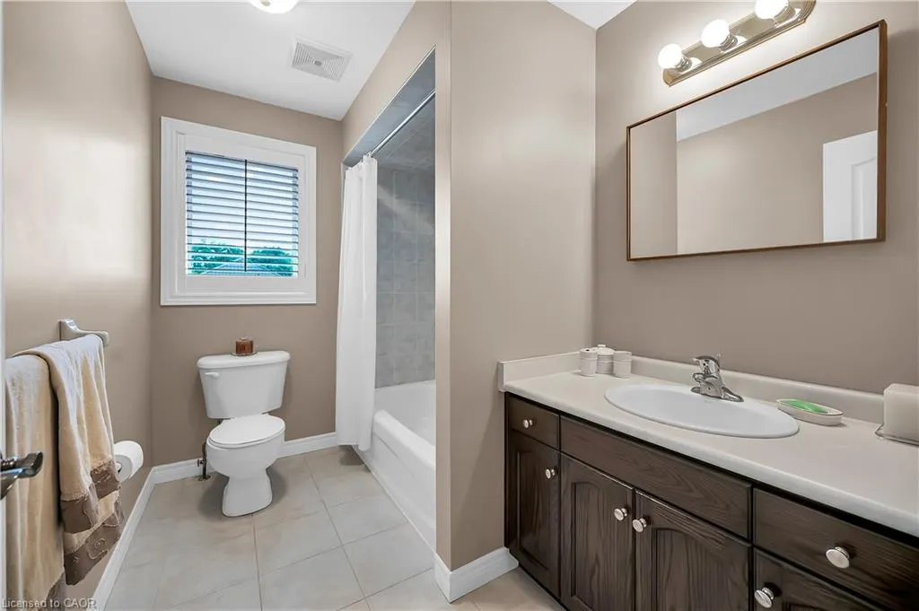 7 Kathleen Court