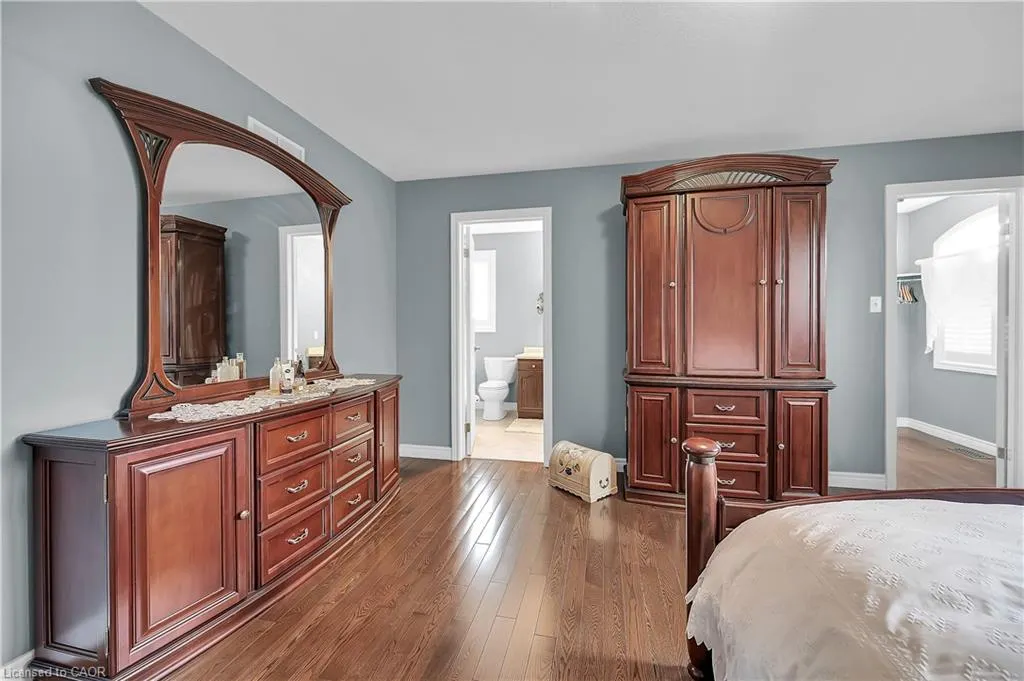 7 Kathleen Court