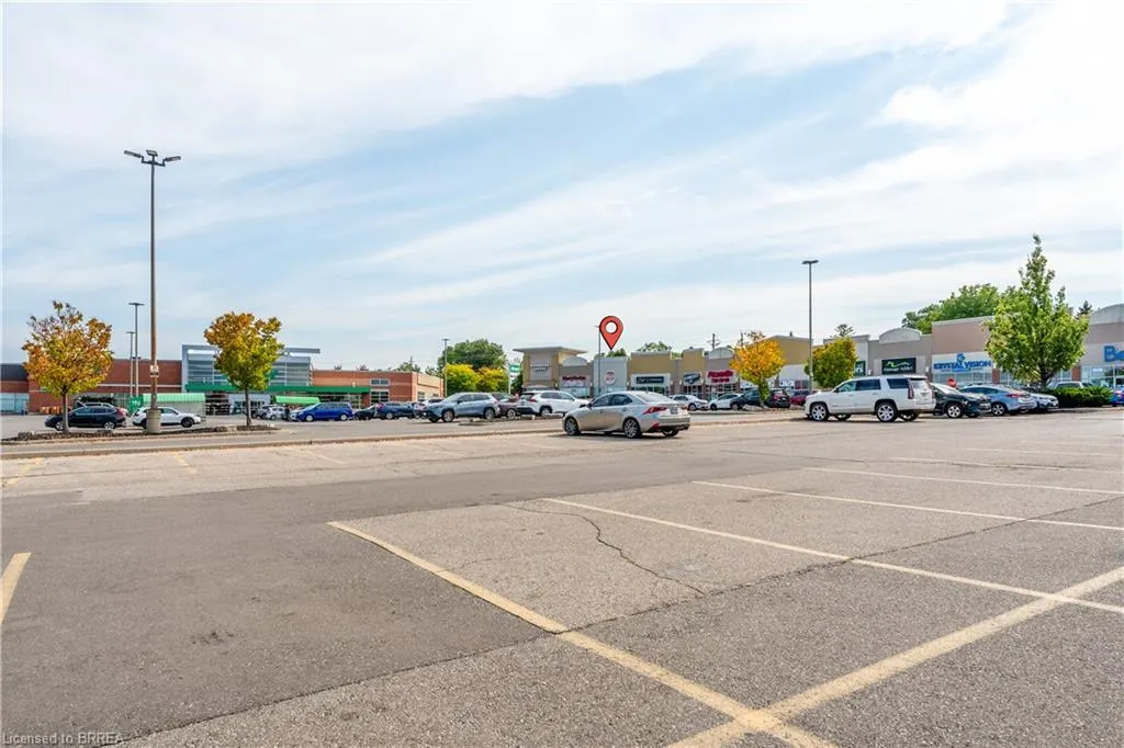 320 Colborne Street W, #13