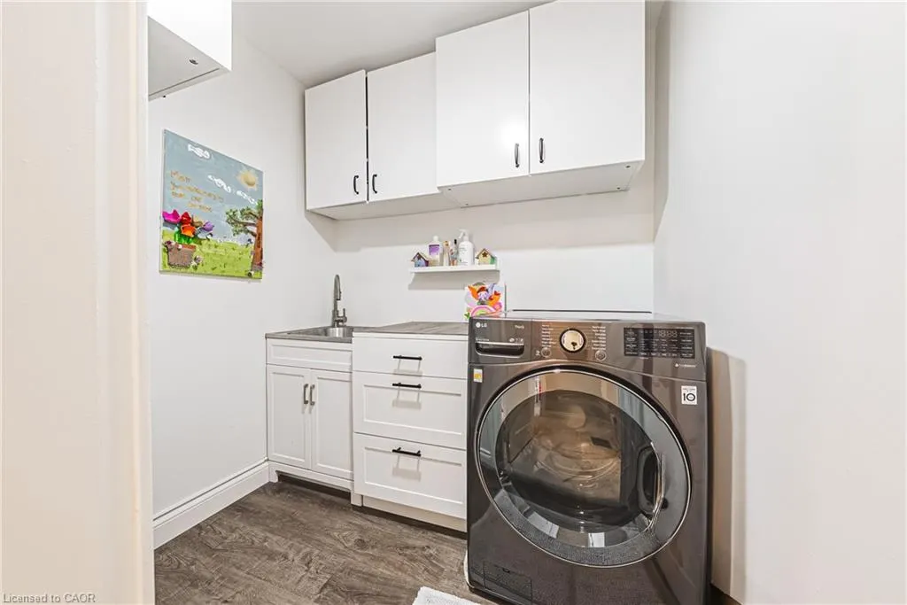 469 Claridge Road, #1