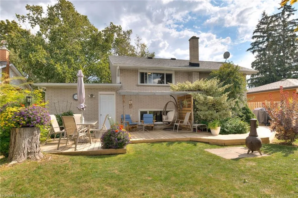 232 Kenneth Avenue