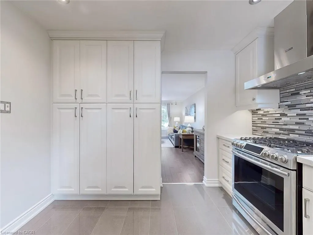 2200 Glenwood School Drive, #48