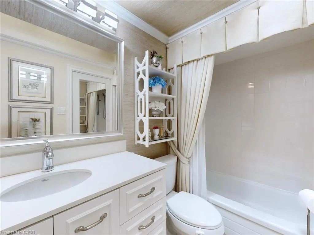 2200 Glenwood School Drive, #48