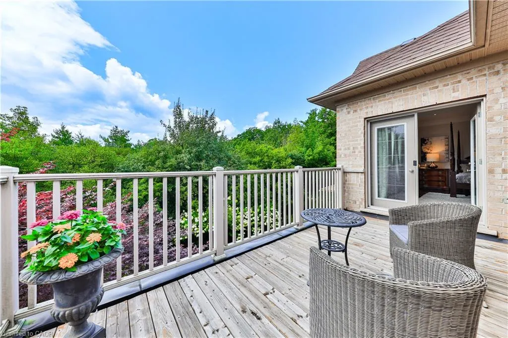 526 Hidden Trail
