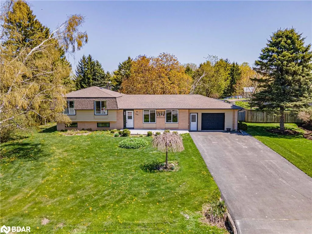 204 Camilla Crescent