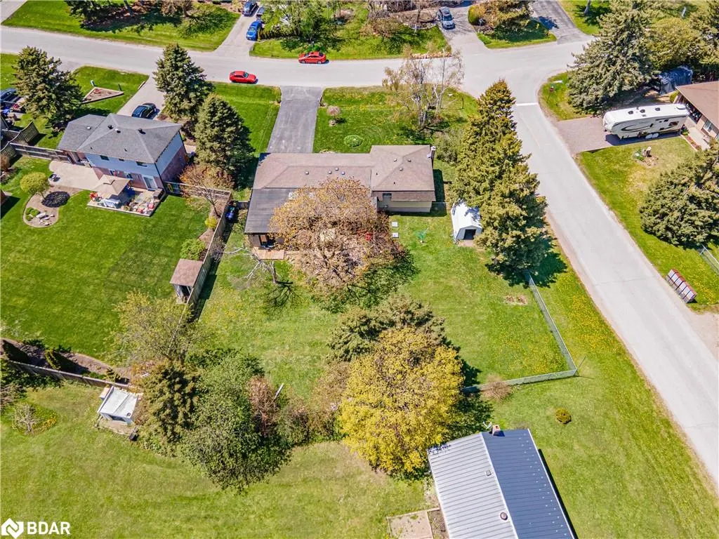 204 Camilla Crescent