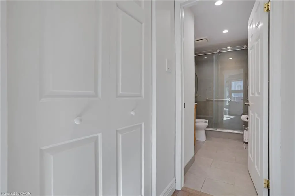 41 Quinte Crescent