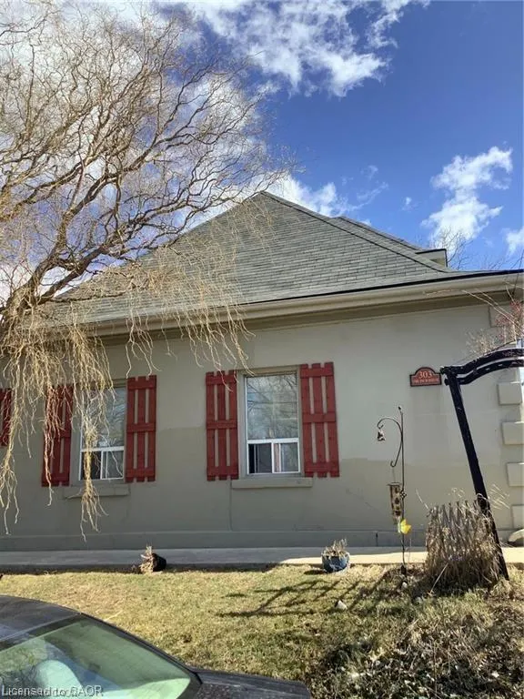 303 East 19th Street, #3