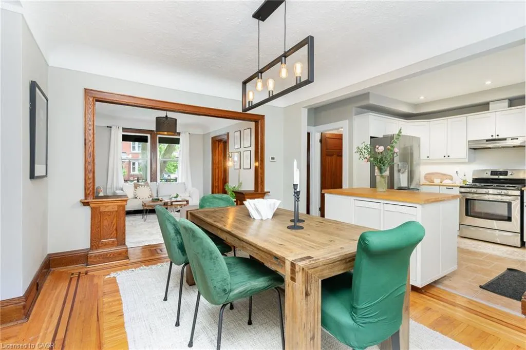 21 Prospect Street S