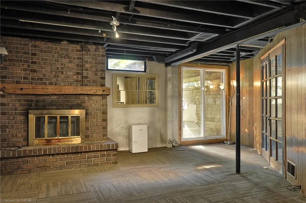 351 Craigleith Drive