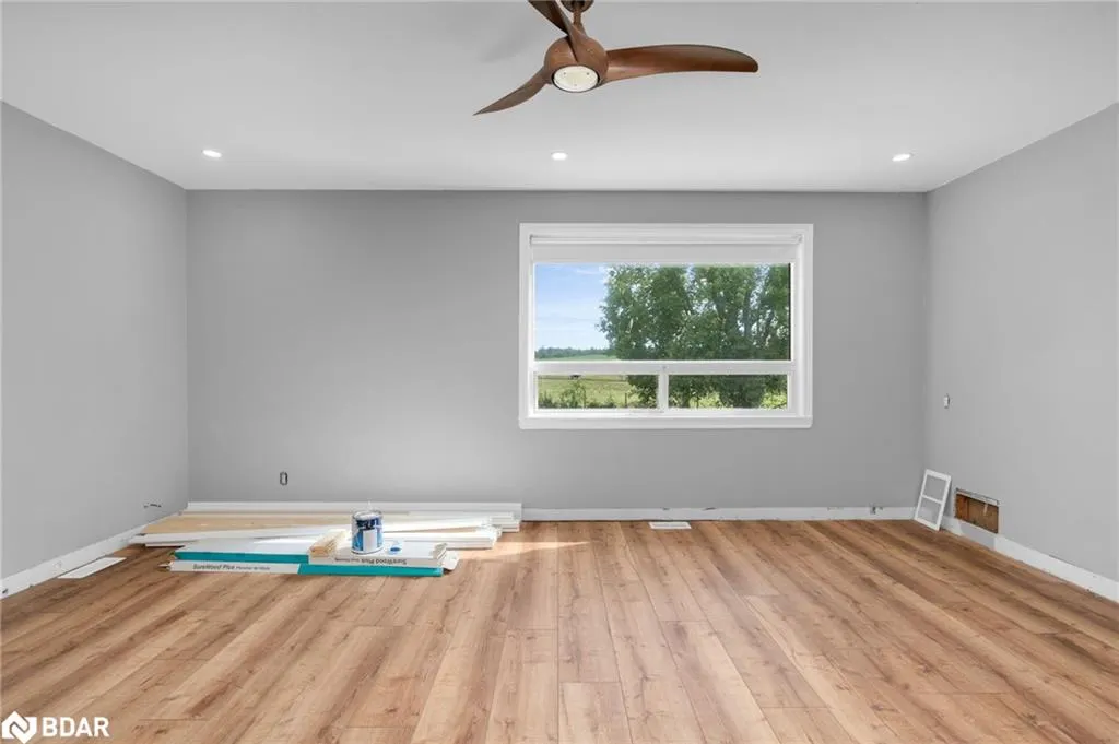 3127 Penetanguishene Road