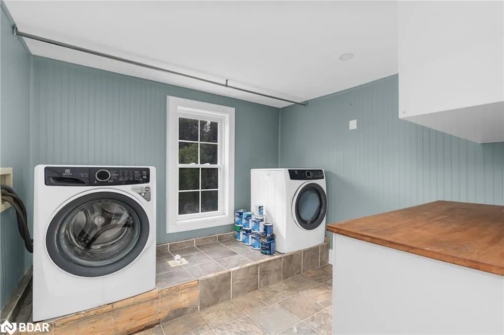 3127 Penetanguishene Road