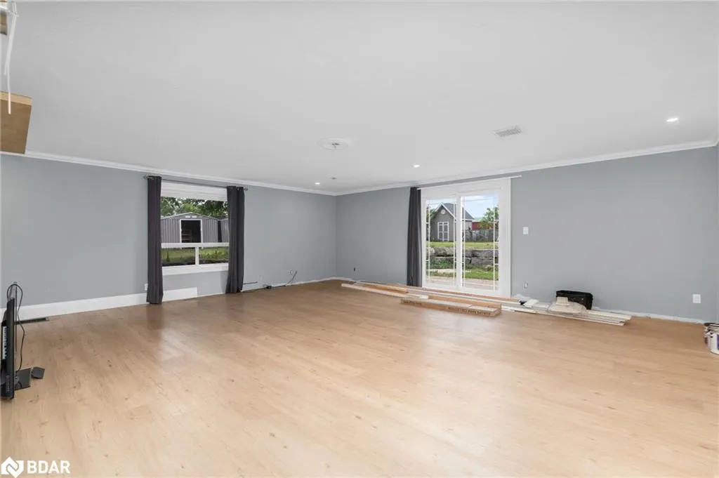 3127 Penetanguishene Road