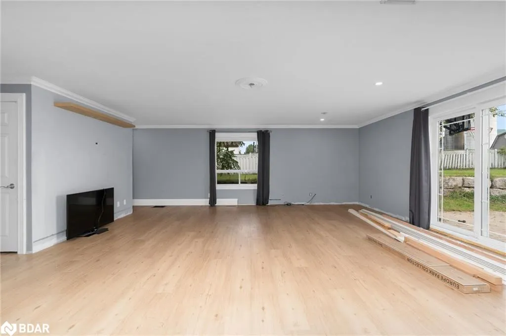 3127 Penetanguishene Road