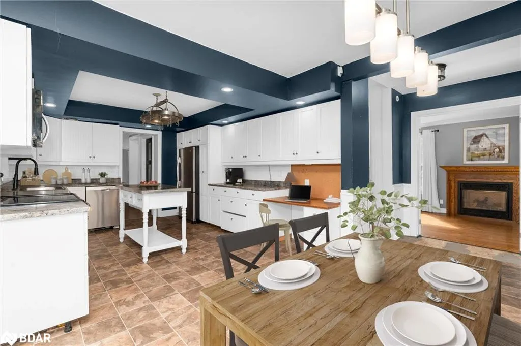 3127 Penetanguishene Road