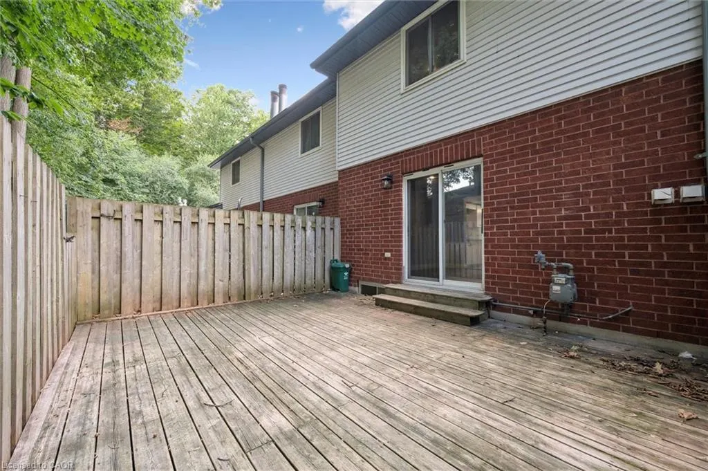 219 Kingswood Drive, #18