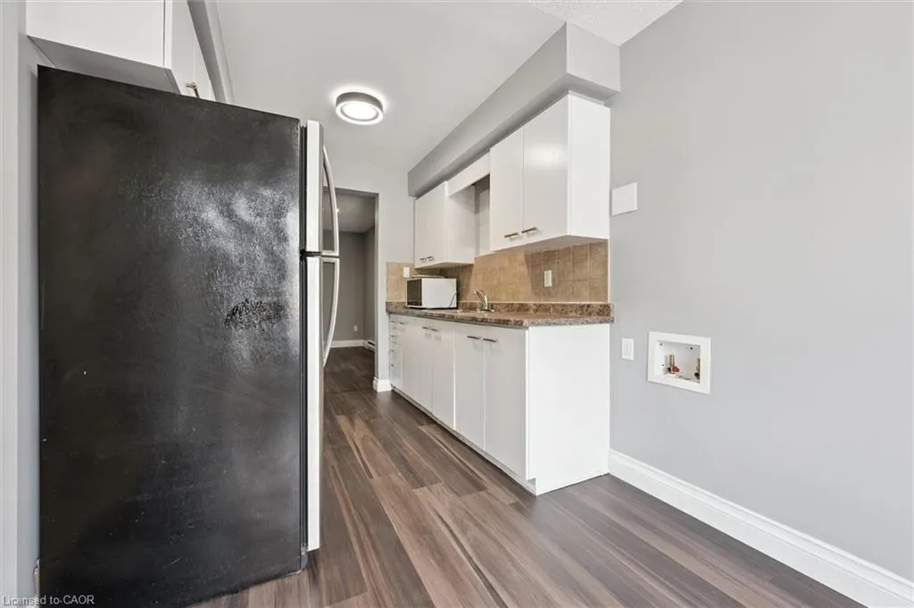 219 Kingswood Drive, #18