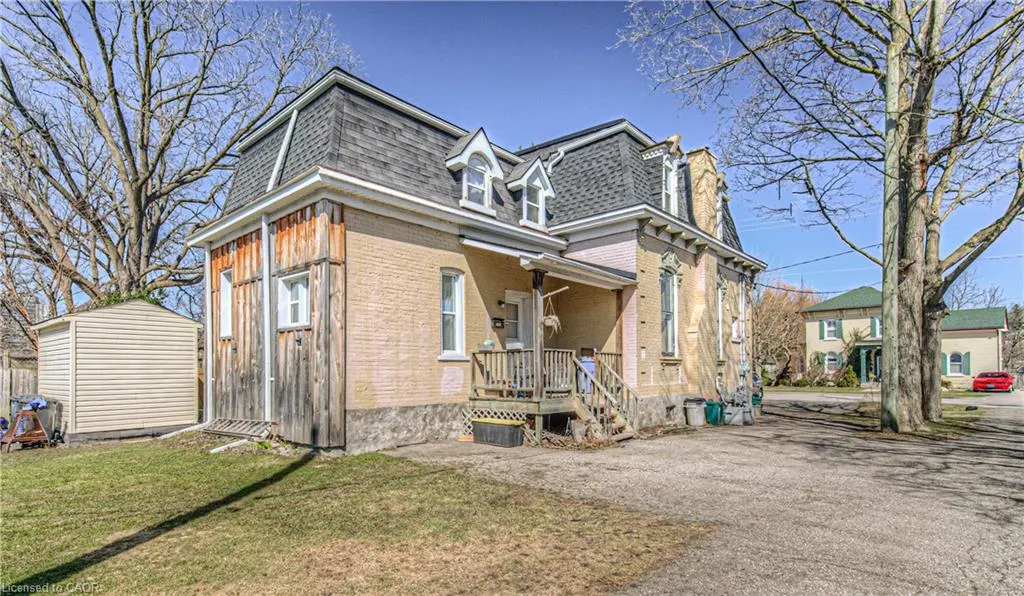 156 Grand Avenue S