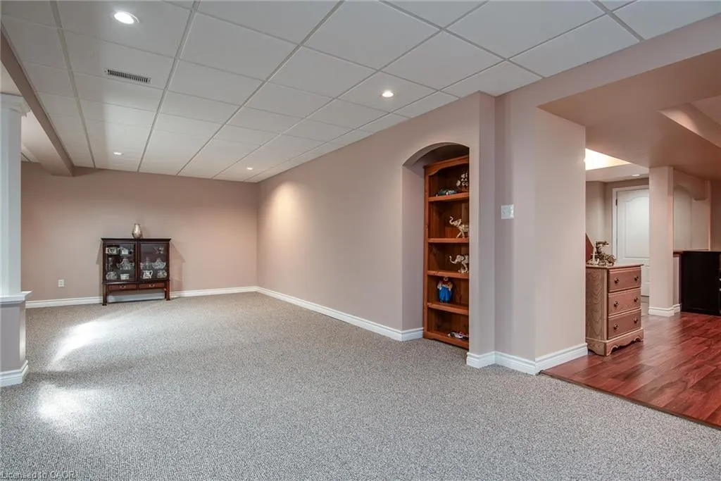 110 Deer Ridge Drive