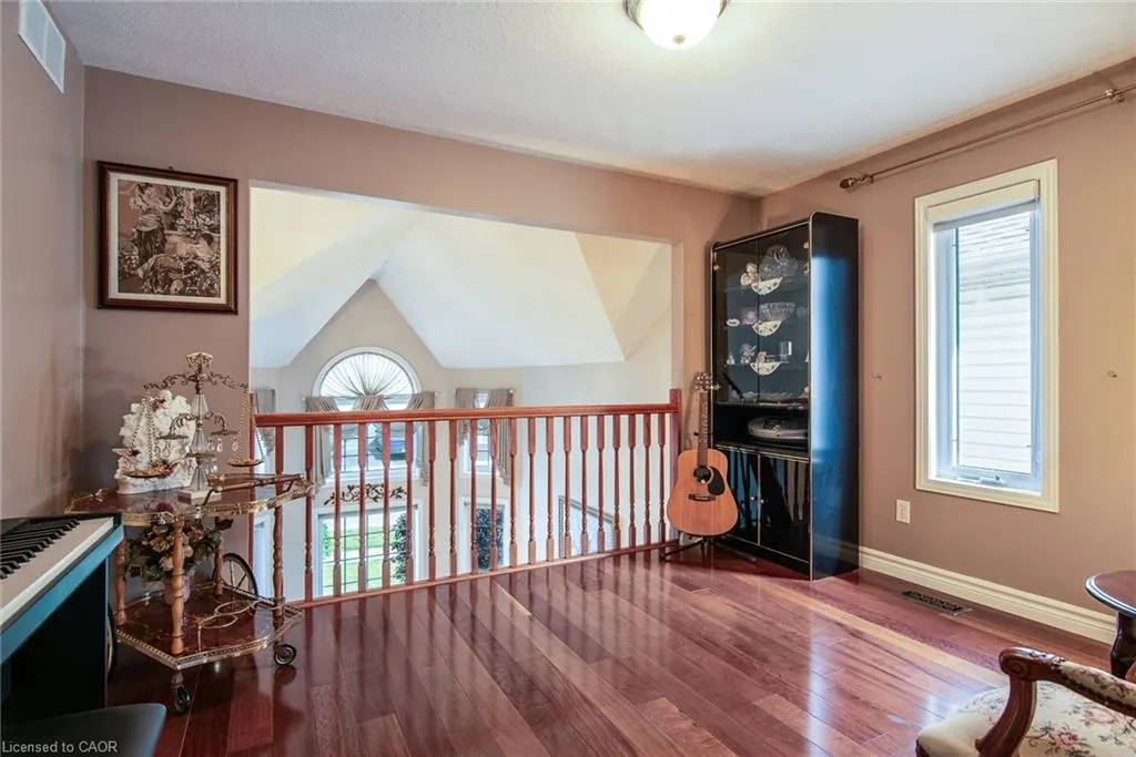 110 Deer Ridge Drive