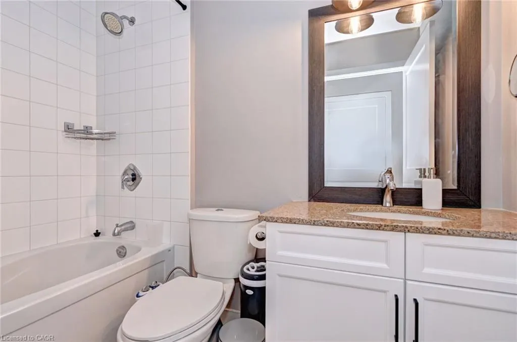 42 Bridgeport Road E, #203