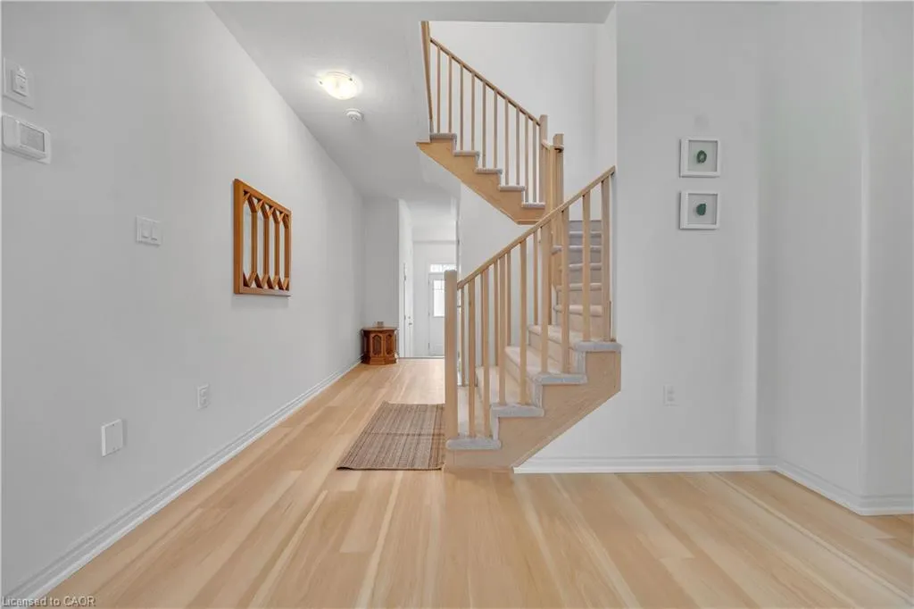 39 Spicer Street