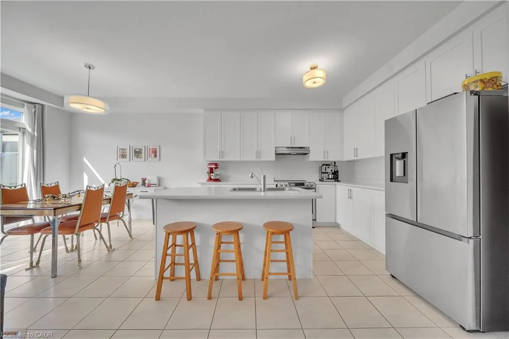 39 Spicer Street