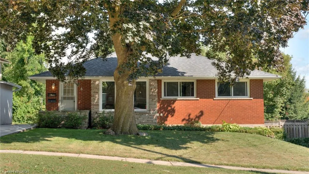 6 Erb Street