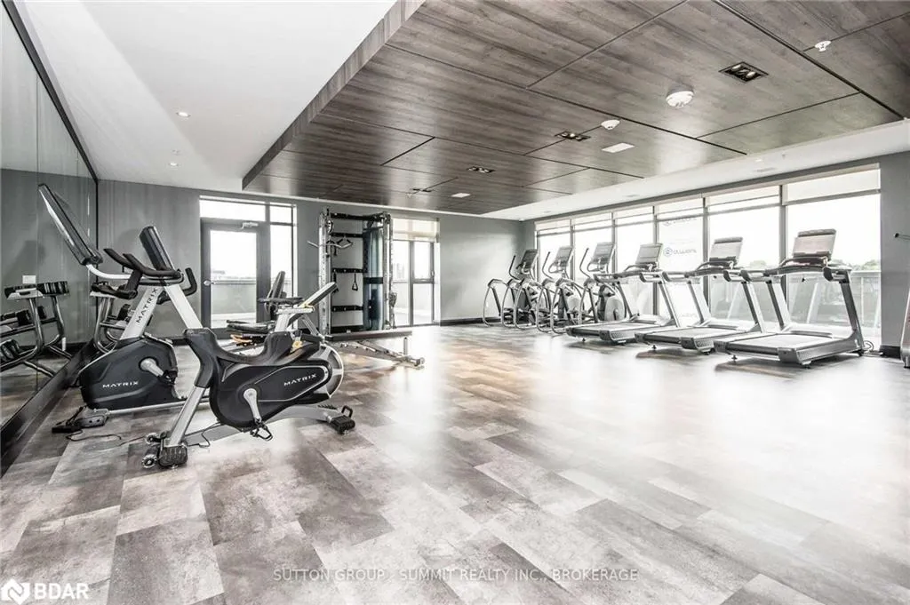 15 Glebe Street, #1808