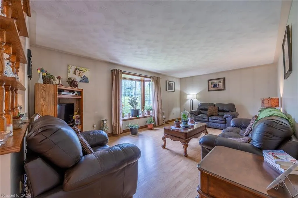 1841 Regional Road 10