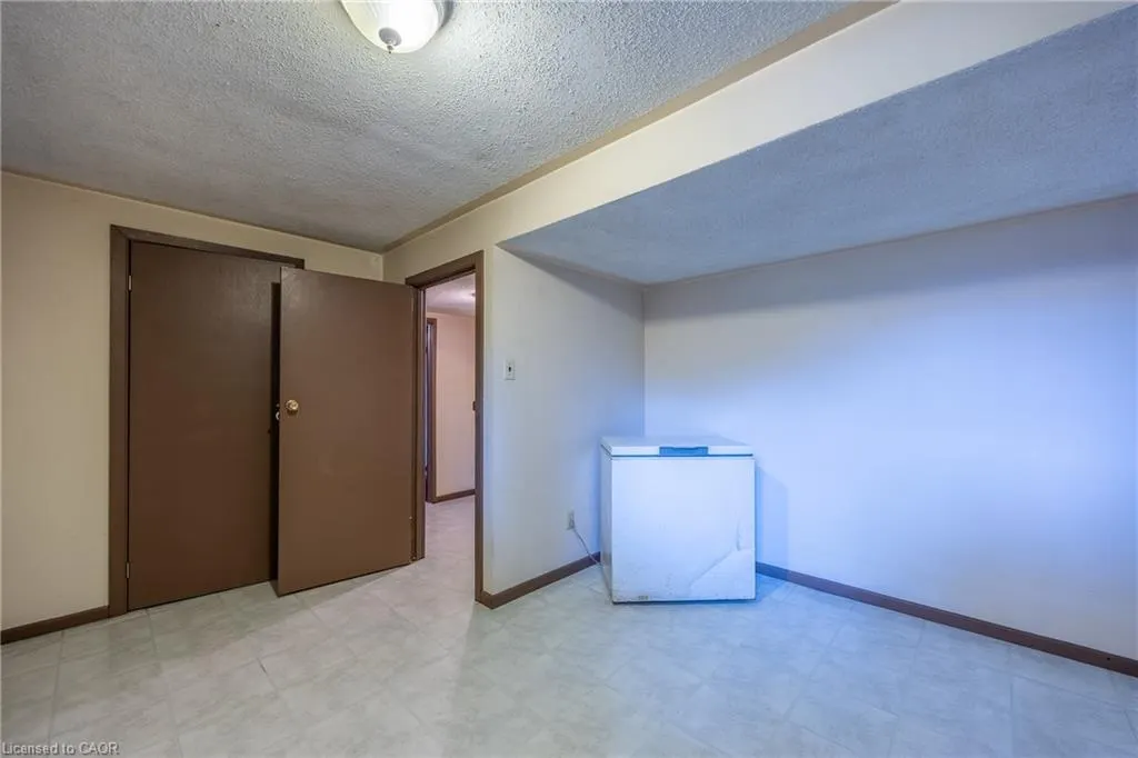 1841 Regional Road 10