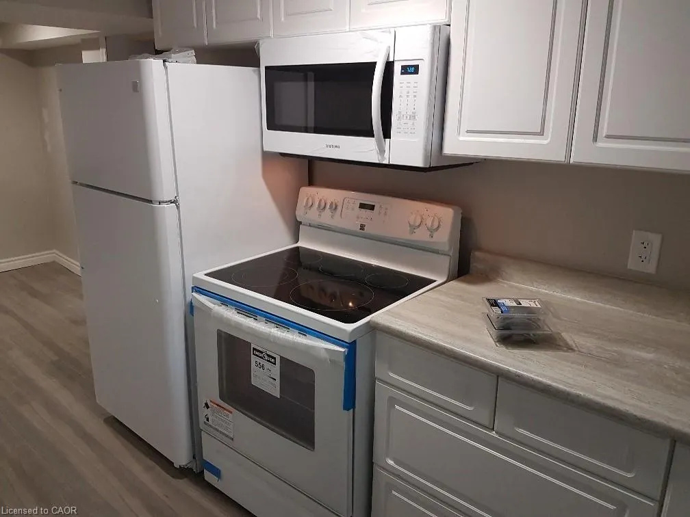 172 Elgin Crescent