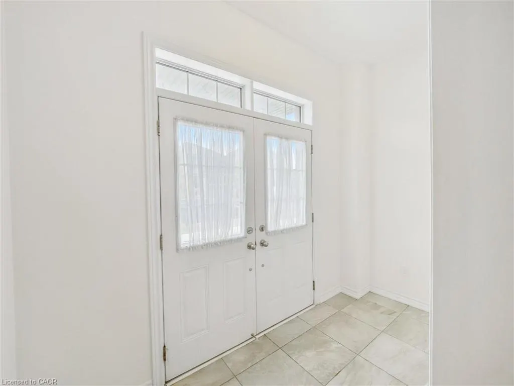 6 Bannister Road