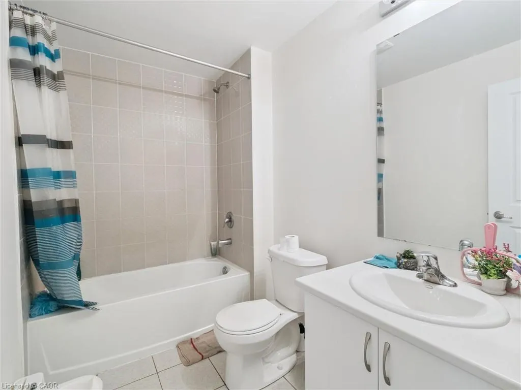6 Bannister Road