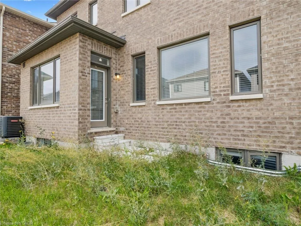 6 Bannister Road