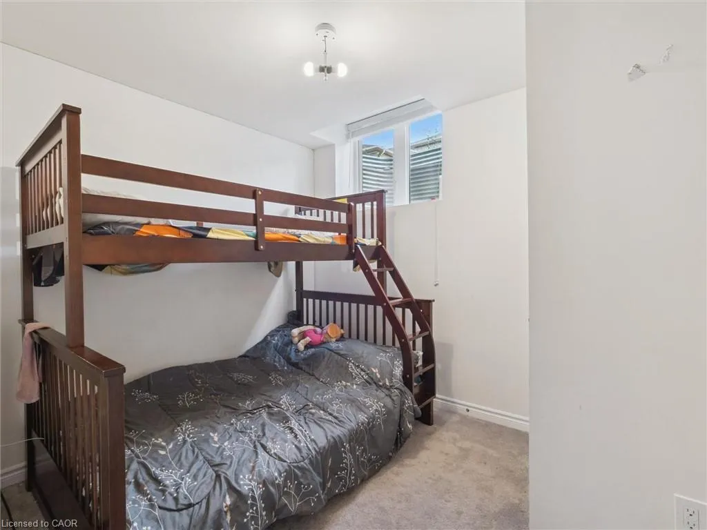 6 Bannister Road