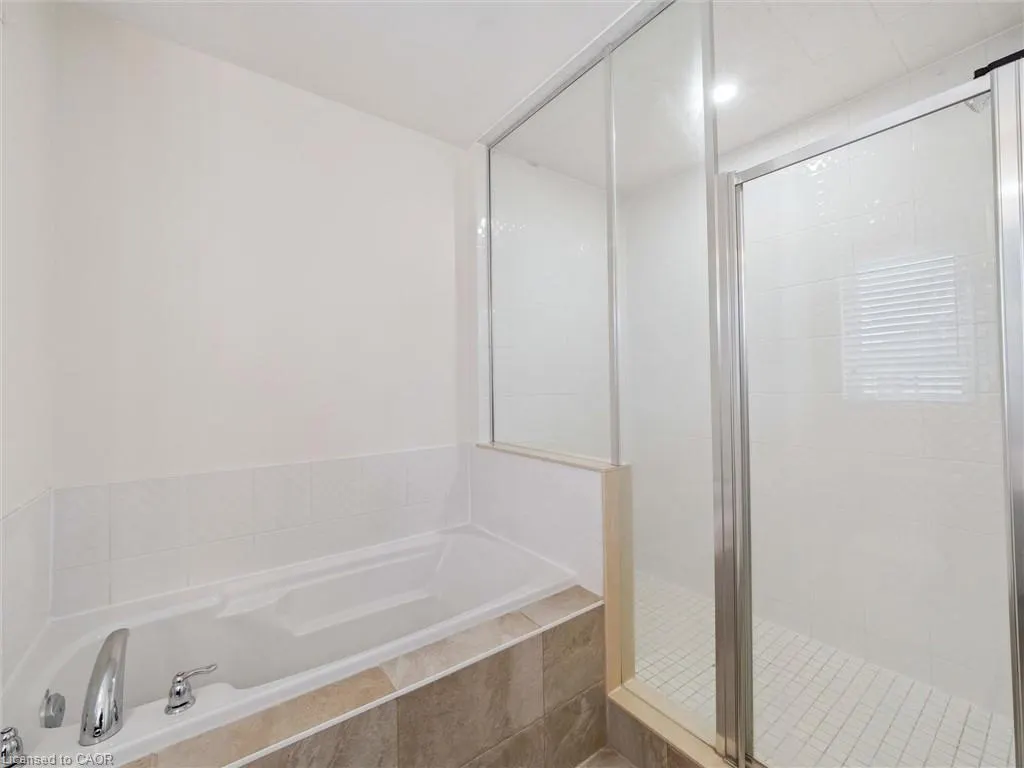 6 Bannister Road