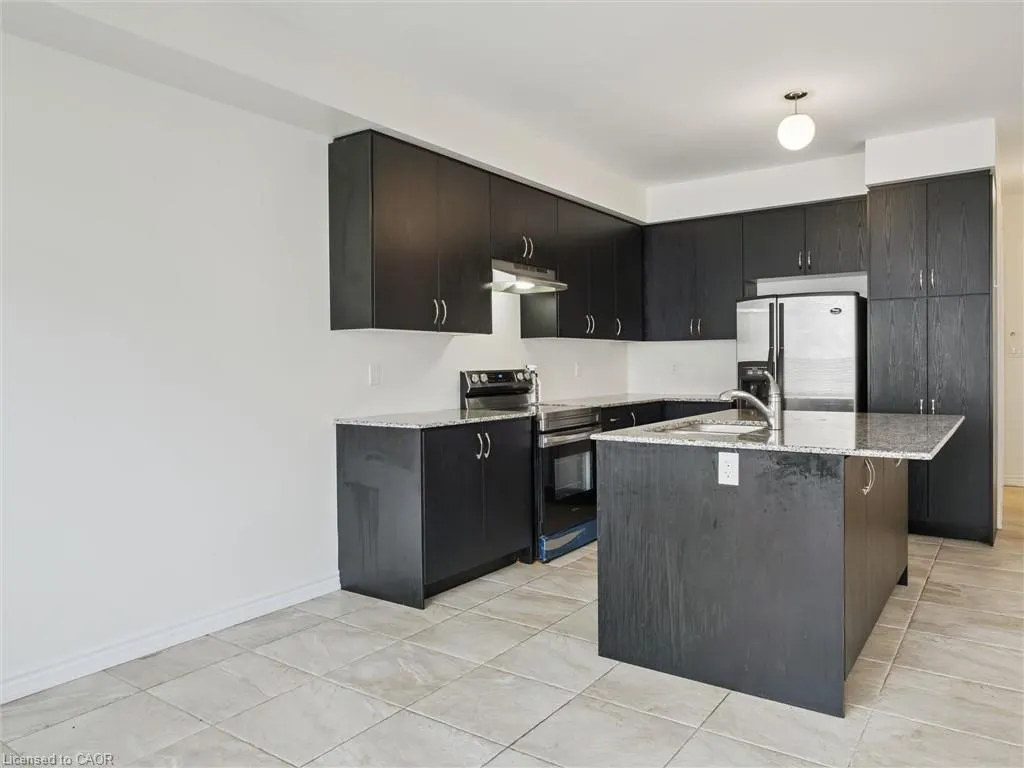 6 Bannister Road