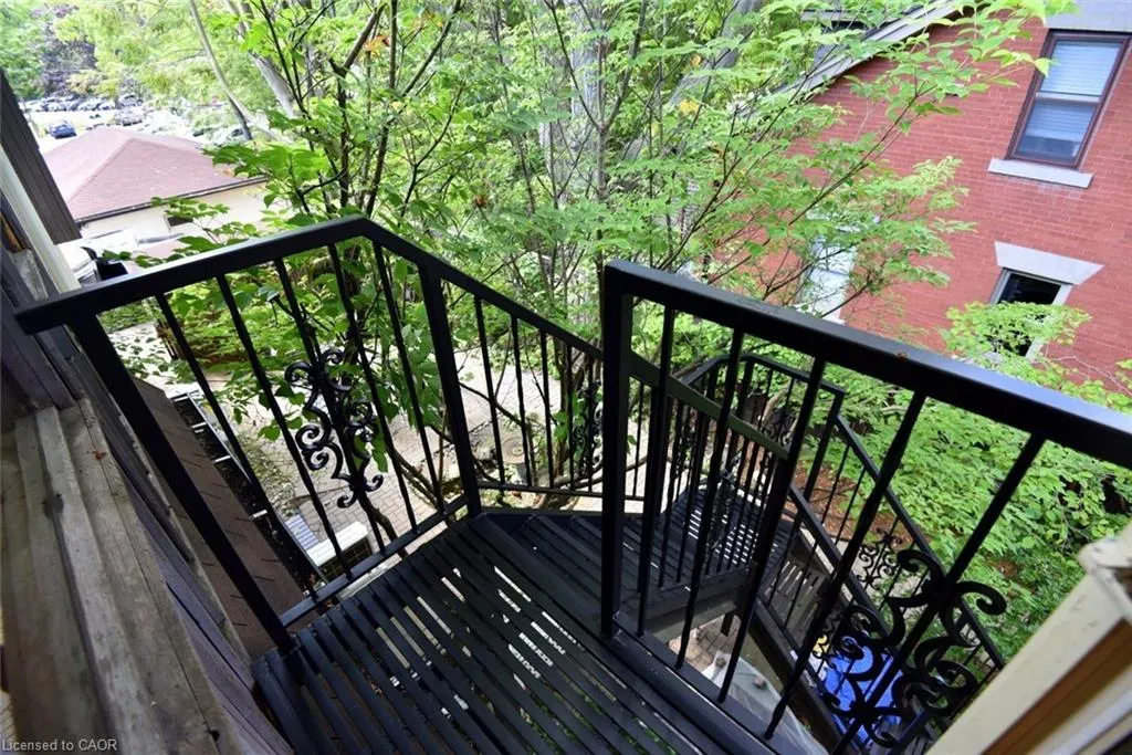 432 Burlington Avenue, #6