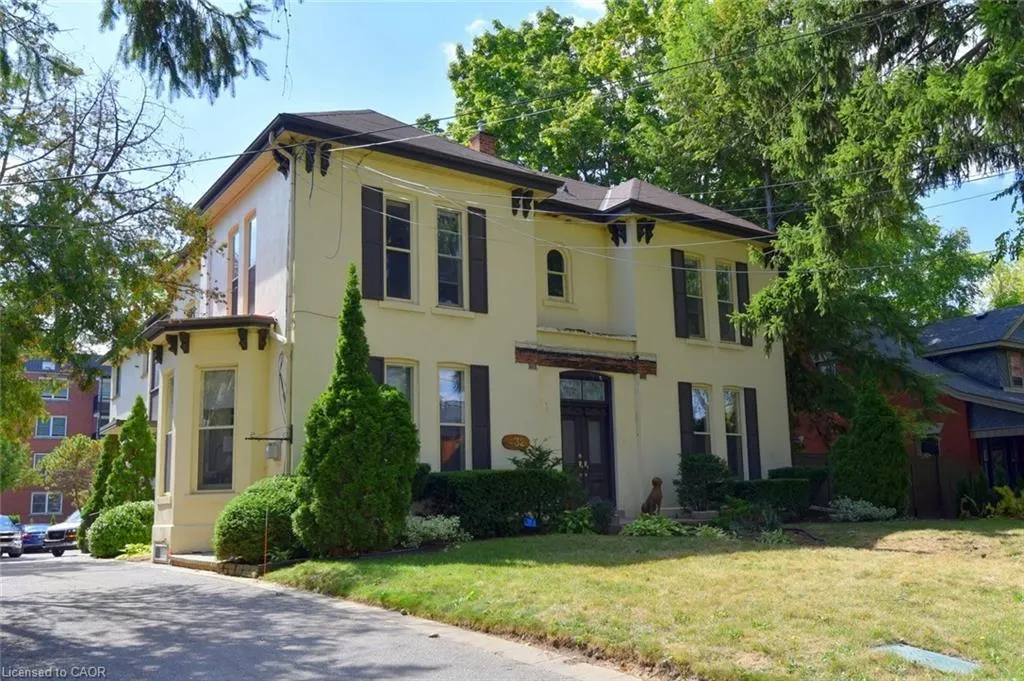 432 Burlington Avenue, #6