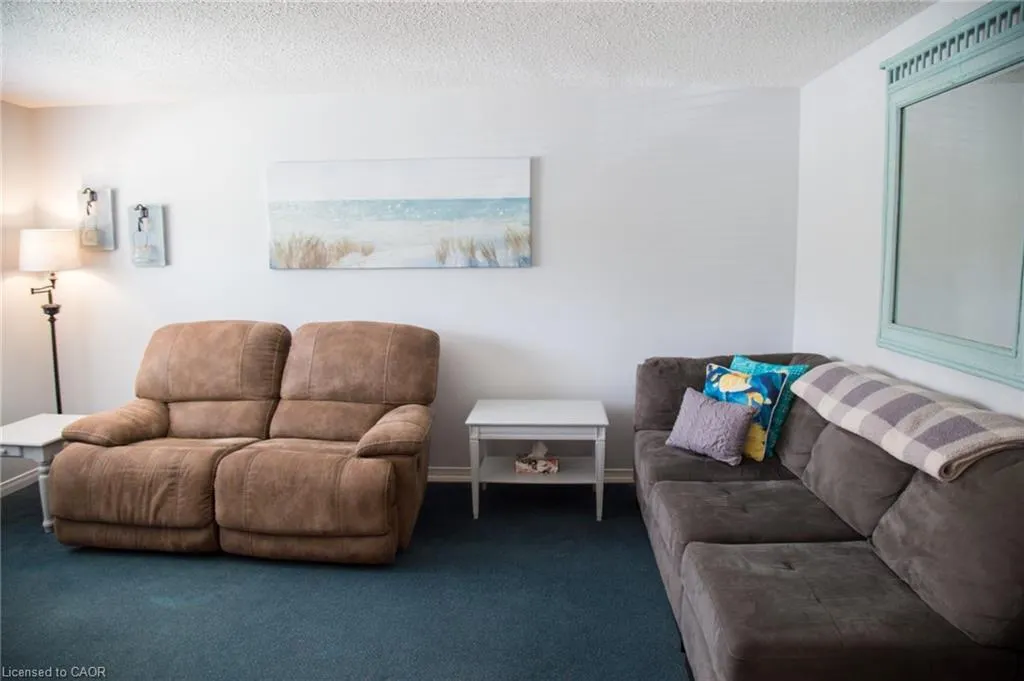 264 Richardson Drive, #3