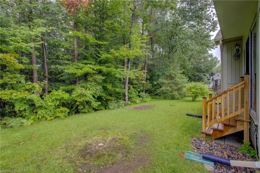 54 Springwood Crescent