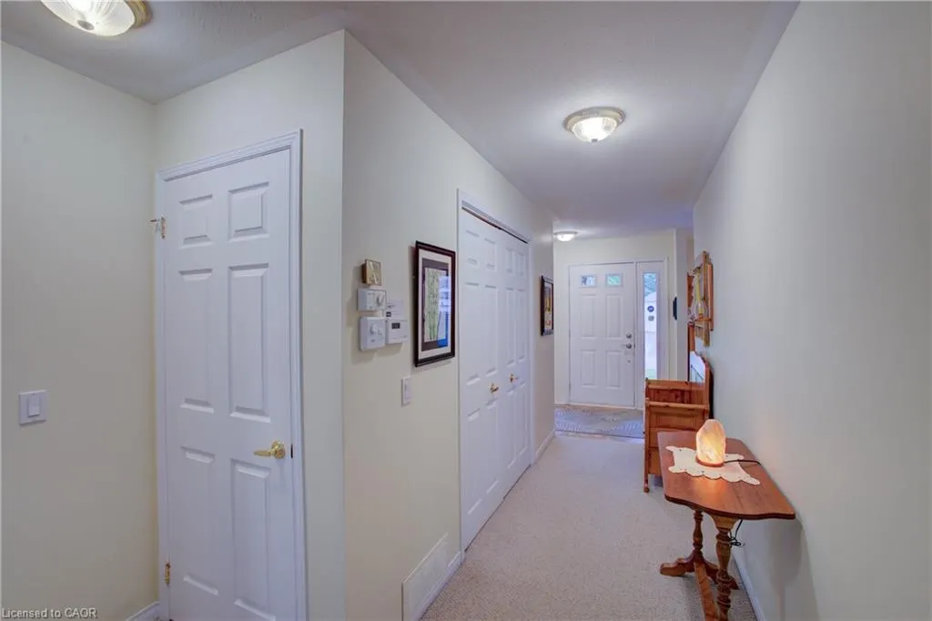 54 Springwood Crescent
